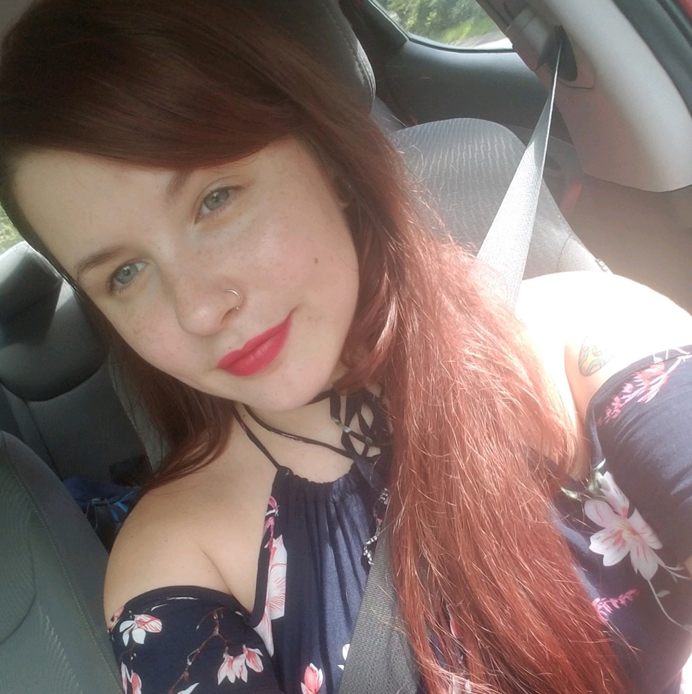 Meet your Posher, Samantha